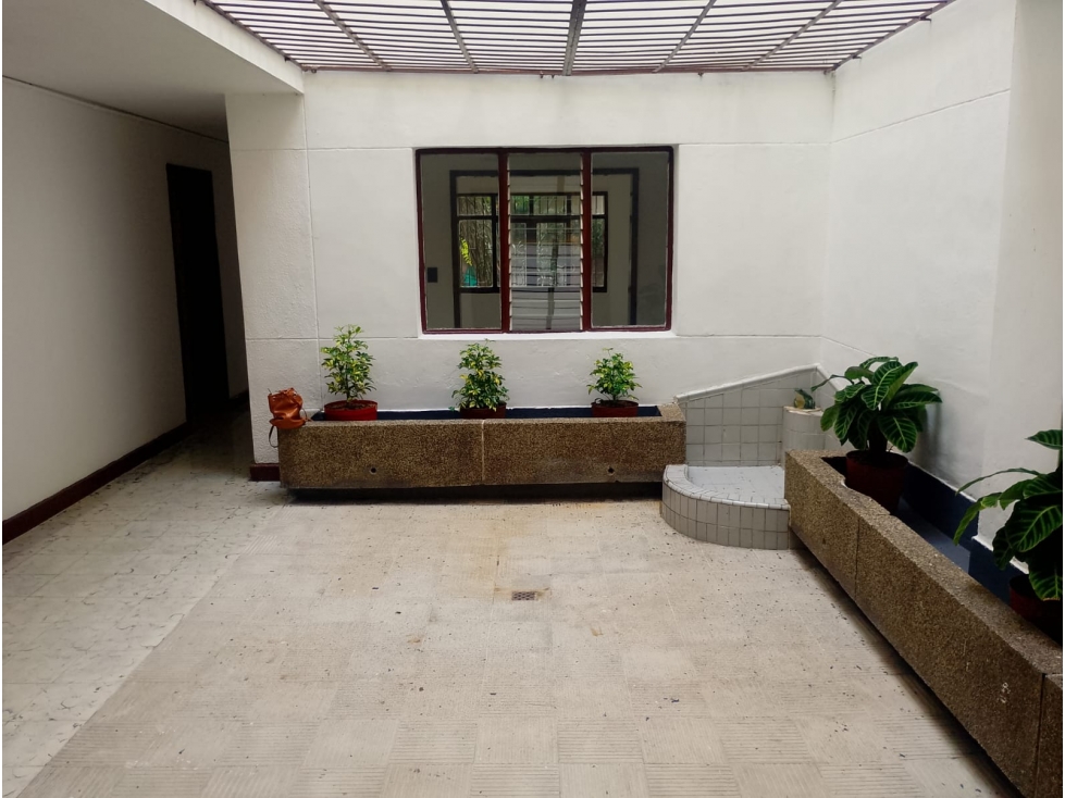 EN VENTA CASA EN BOSTON MEDELLIN.,PISO 1 — foto 3