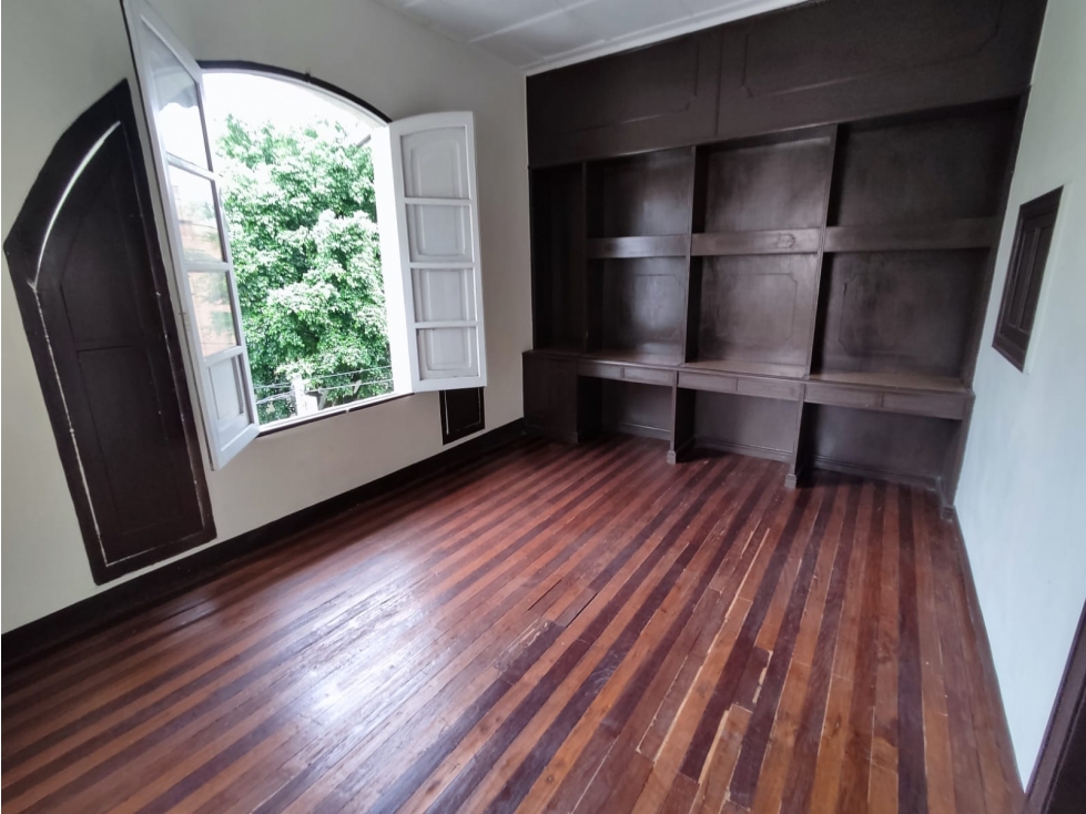 SE VENDE CASA DE 3 PISOS EN PRADO CENTRO, MEDELLÍN — foto 4