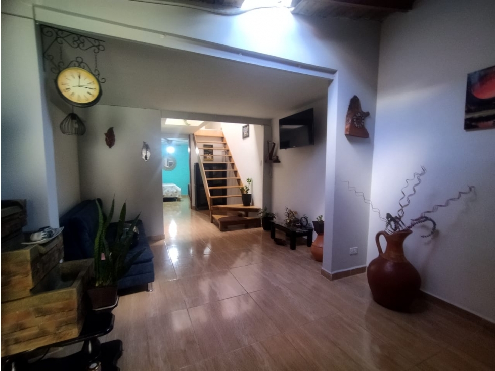 CASAS EN VENTA EN BARRIO SAN DIEGO, MEDELLIN PISO 3 Y 4 — foto 2