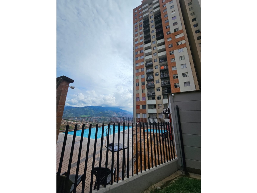 EN VENTA APARTAMENTO EN CERROS DE AVELLANEDA, BELLO PISO 2 — foto 2