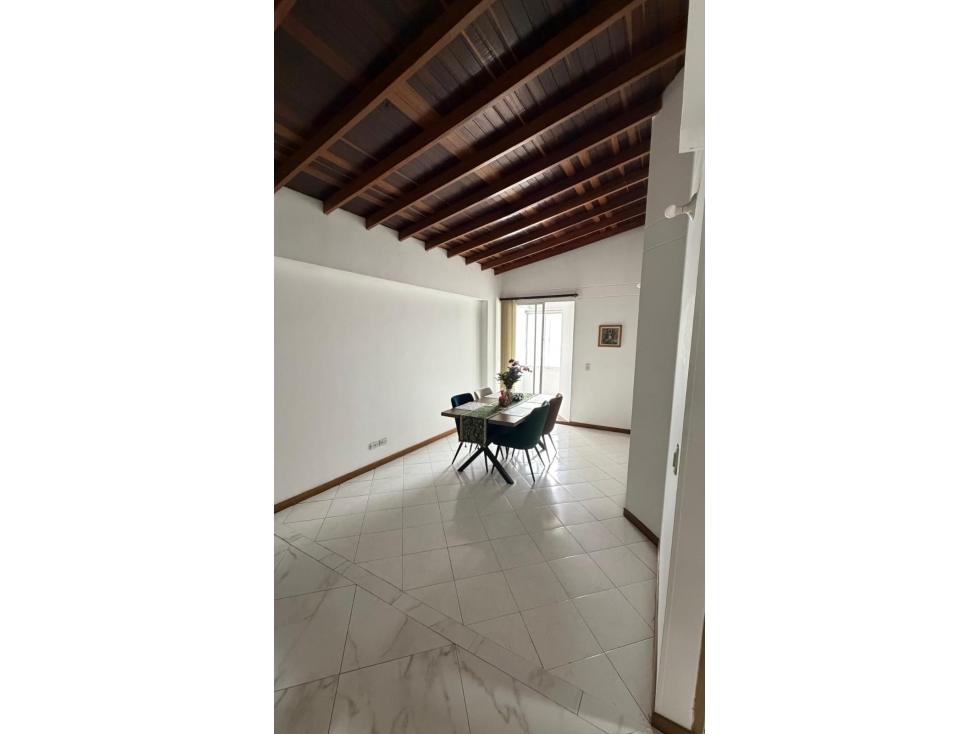 APARTAMENTO EN VENTA EN PRADO CENTRO MEDELLIN PISO 6 — foto 3