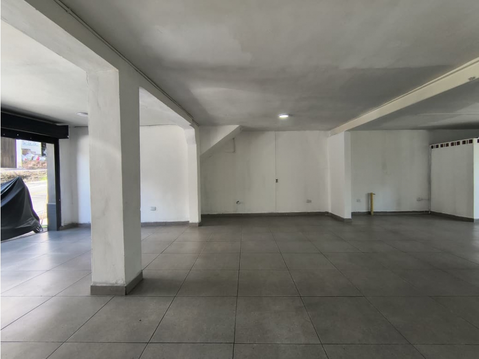 Local en arriendo en San Gabriel Itagüí — foto 3