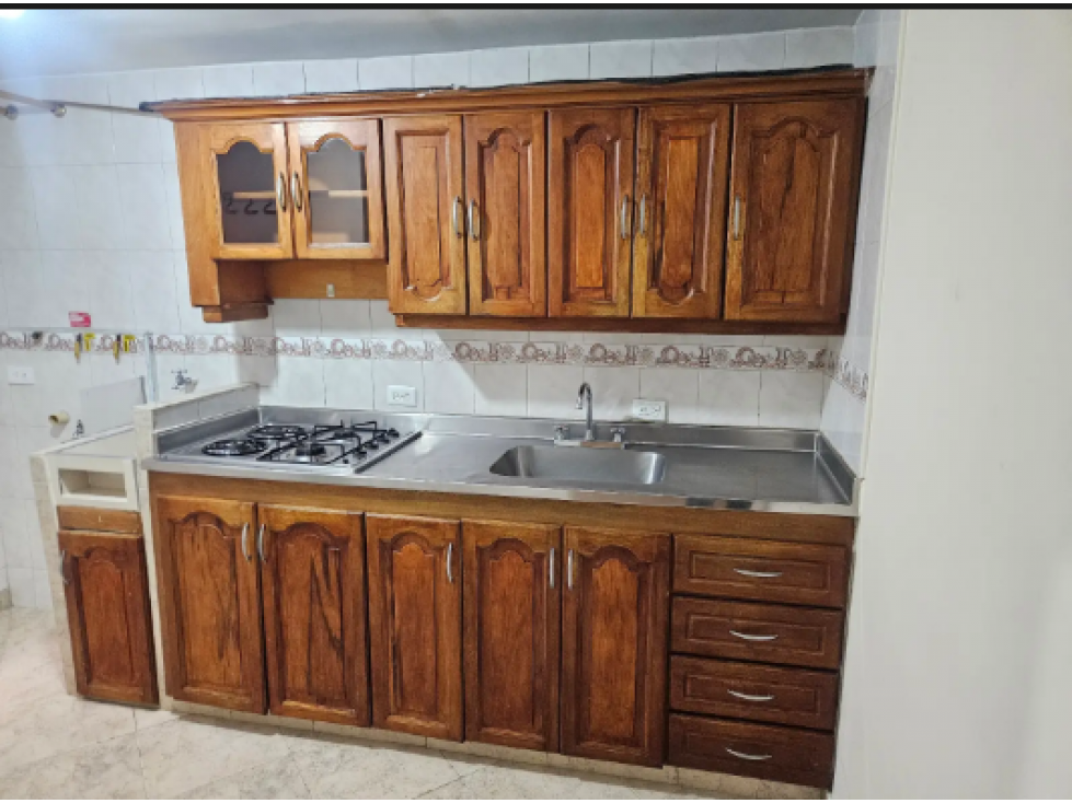 APARTAMENTO EN VENTA CENTRO BOMBONA ,MEDELLIN PISO 6 — foto 2