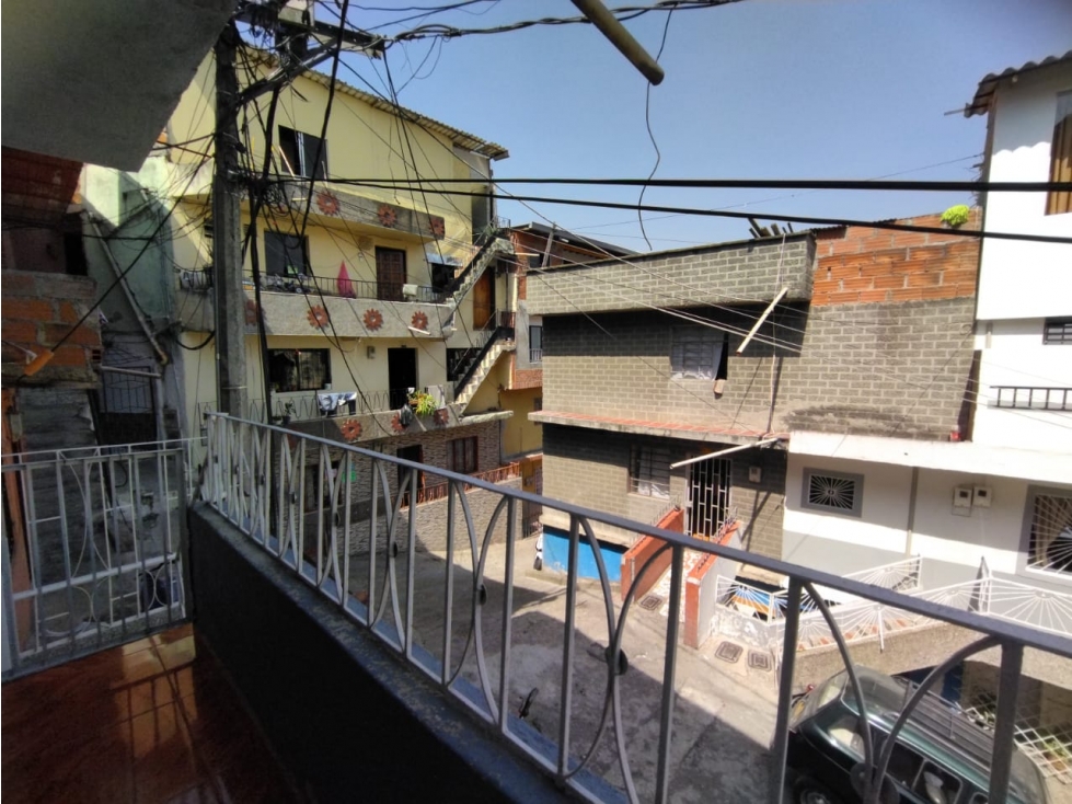 BAJO DE PRECIO APARTAMENTO EN VENTA EN LAS PALMAS MEDELLIN, PISO 2 — foto 2
