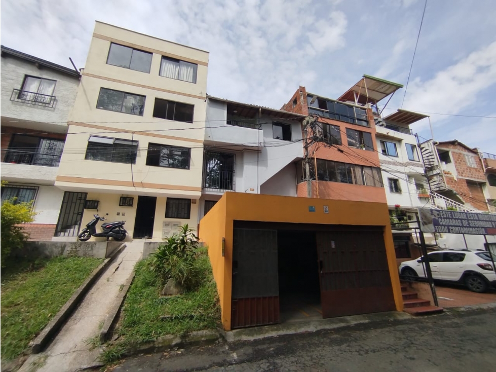 APARTAMENTO EN VENTA DUPLEX , BUENOS AIRES,MEDELLIN, PISO 2