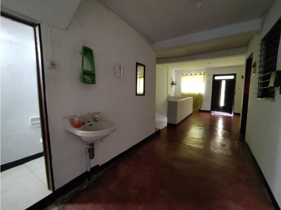 APARTAMENTOS EN VENTA EN MANRIQUE, MEDELLIN. PISO 1 Y 2 — foto 3