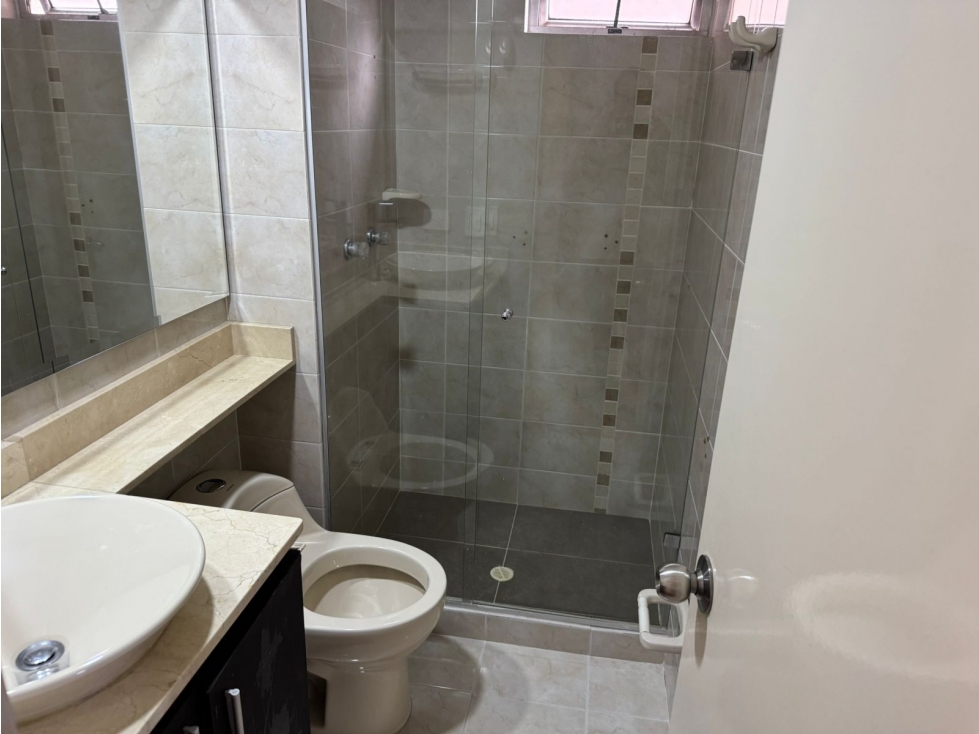 EN VENTA APARTAMENTO EN BELEN LOMA DE LOS BERNAL, MEDELLIN PISO 15 — foto 5