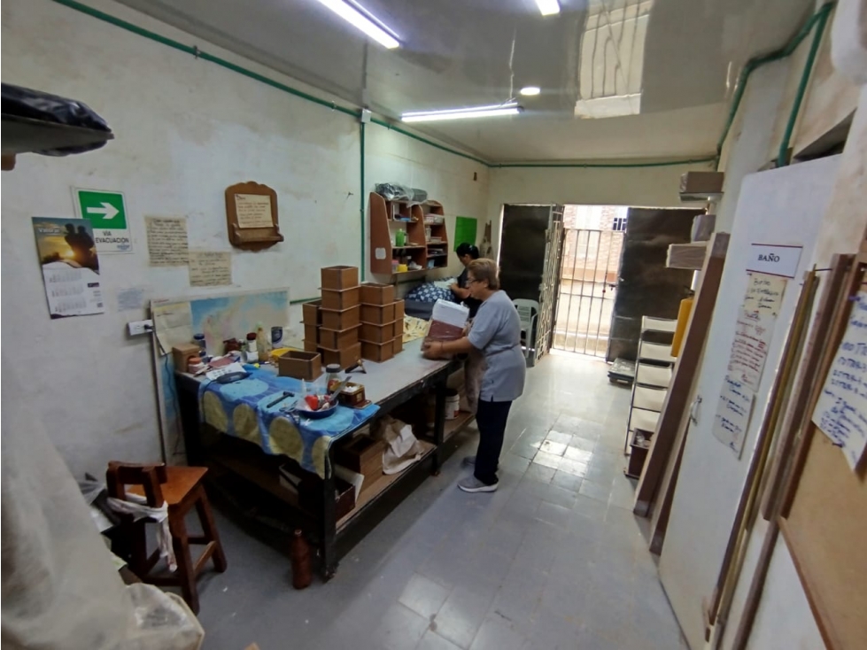 CASA LOCAL EN VENTA EN EL SALVADOR, MEDELLIN. PISO 1 — foto 3