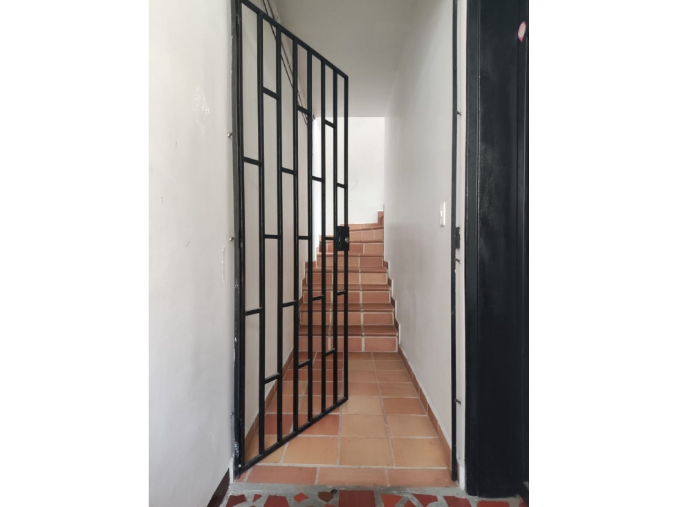 APARTAMENTO EN VENTA BARRIO LAS PALMAS ,MEDELLIN PISO 3 — foto 2