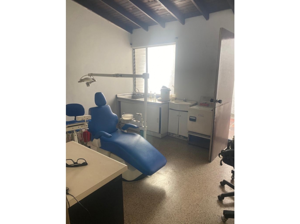 OFICINA EN VENTA CENTRO MEDELLÍN,PISO 2 - 1