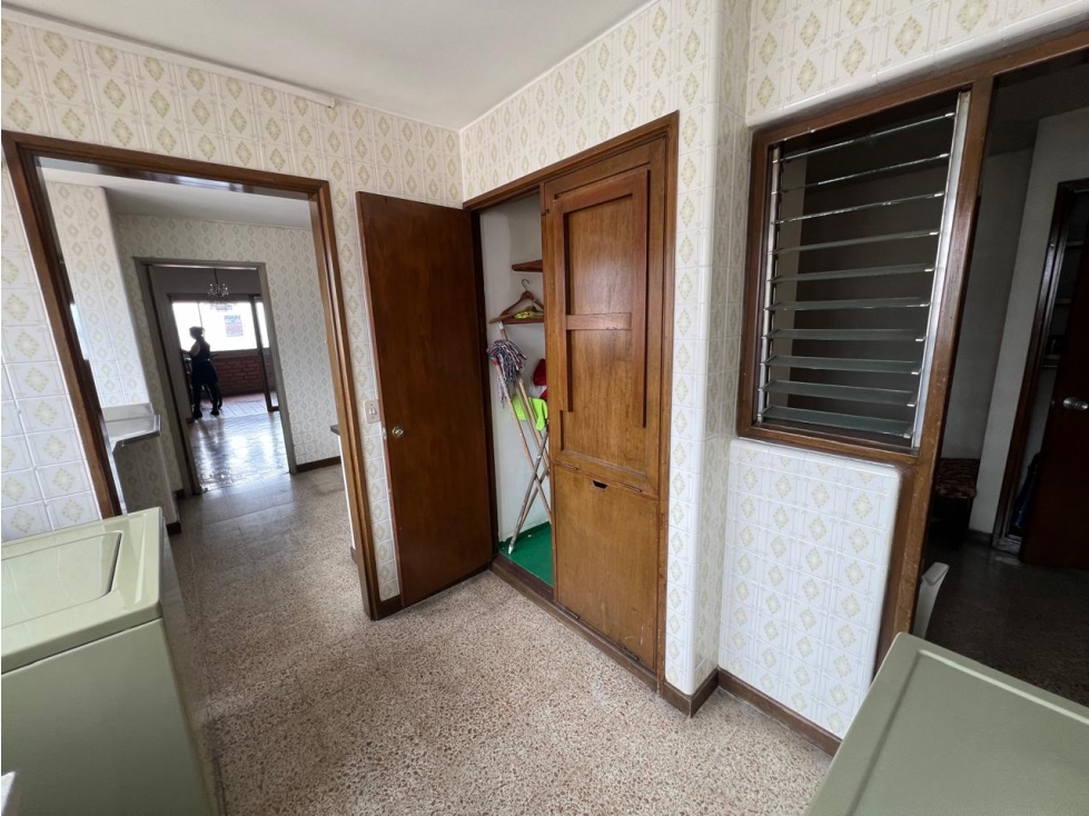 APARTAMENTO EN VENTA CENTRO MEDELLIN PISO 20 — foto 5