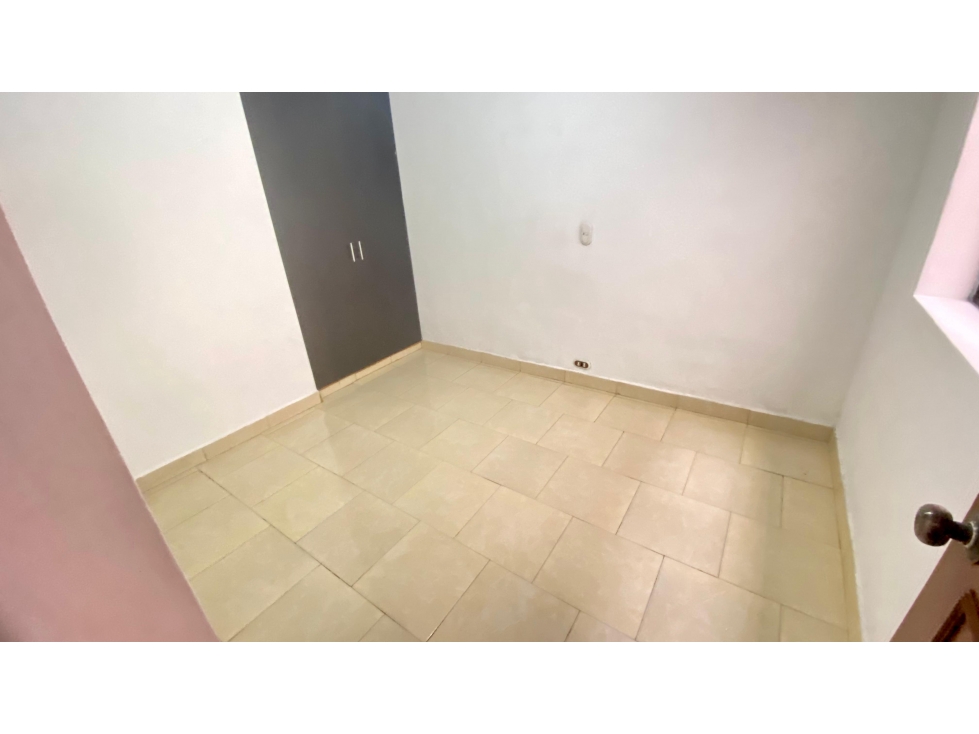 APARTAMENTO EN VENTA EN BARRIO LAS PALMAS,MEDELLIN PISO 2 — foto 2