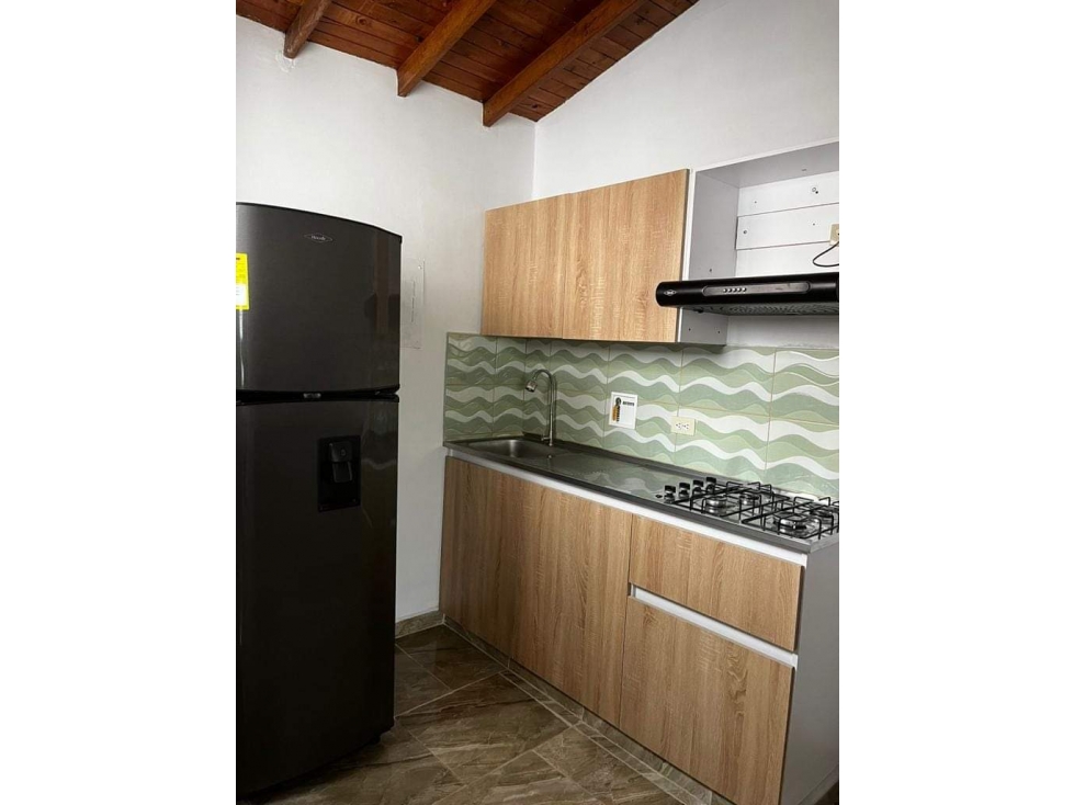 EN VENTA APARTAMENTO EN ENVIGADO, ANTIOQUIA PISO 4 — foto 2