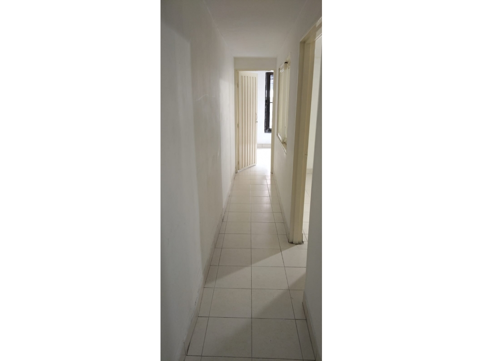 EN VENTA CASA EN BUENOS AIRES, MEDELLIN PISO 2 — foto 5