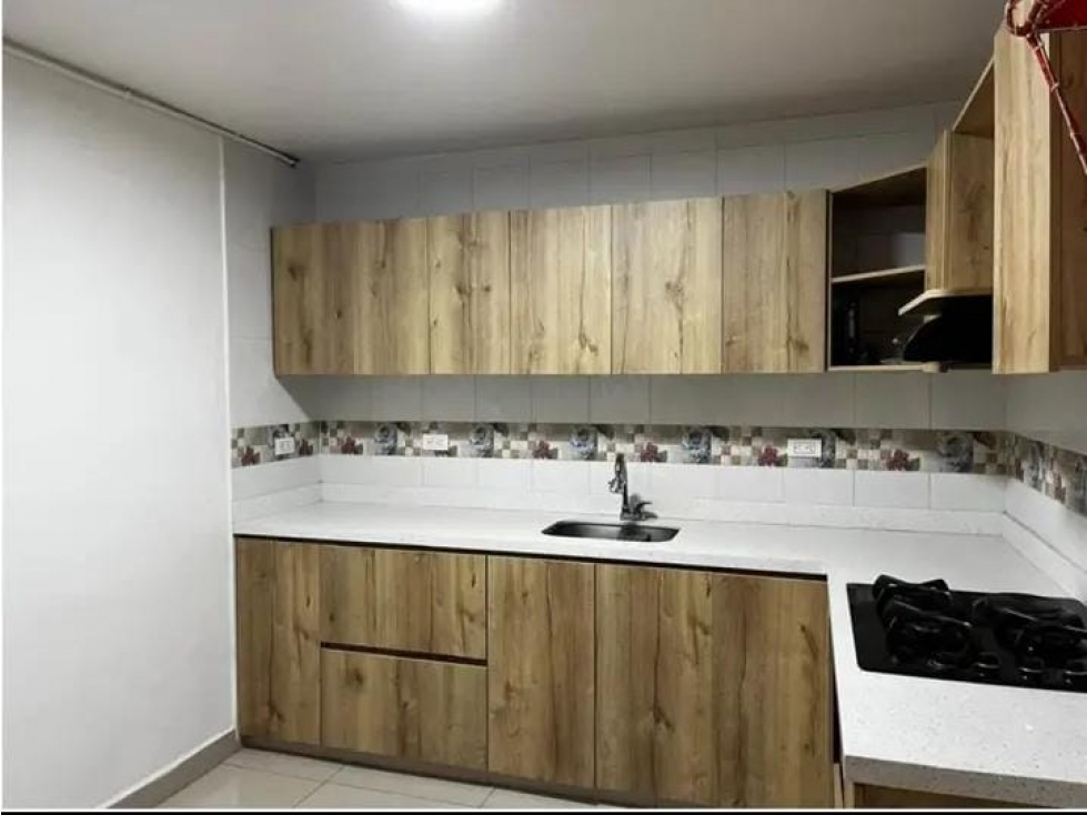 EN VENTA CASA EN SAN JAVIER, MEDELLIN PISO 1 — foto 2