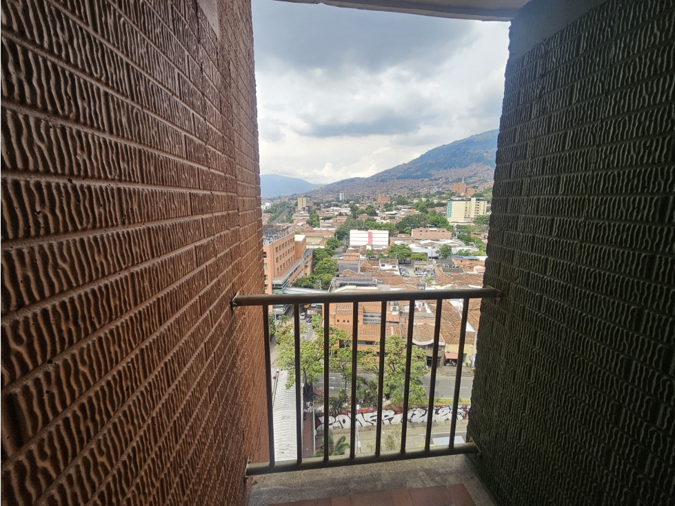 EN VENTA APARTAMENTO EN PRADO CENTRO, MEDELLIN PISO 16 — foto 5