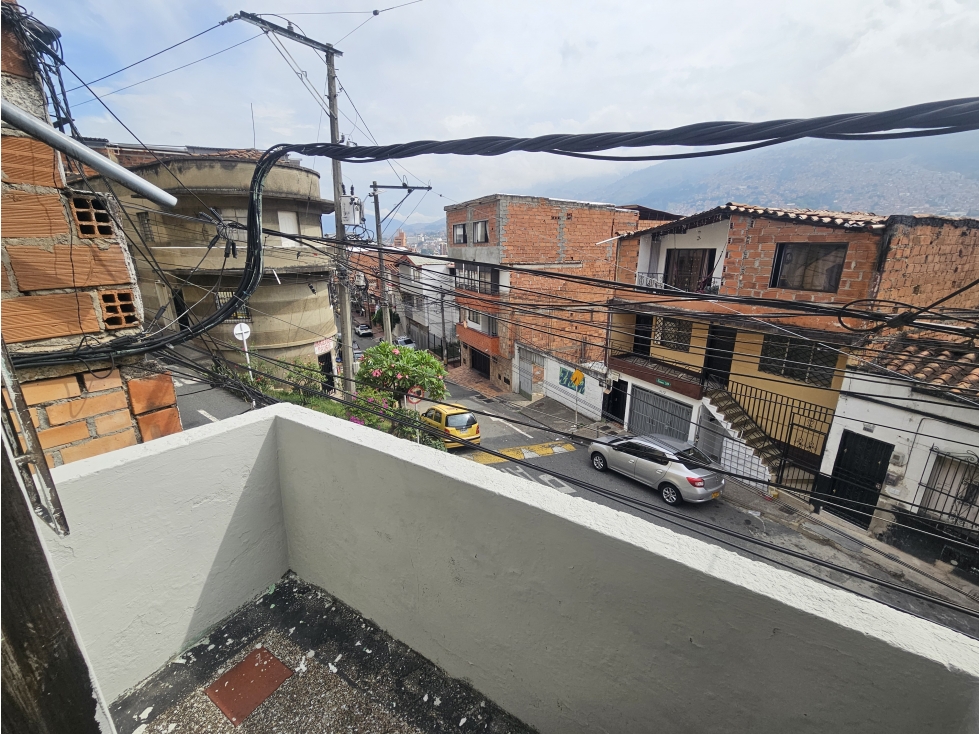 EN VENTA CASA Y APARTAESTUDIO EN EL SALVADOR PISO 3 — foto 4