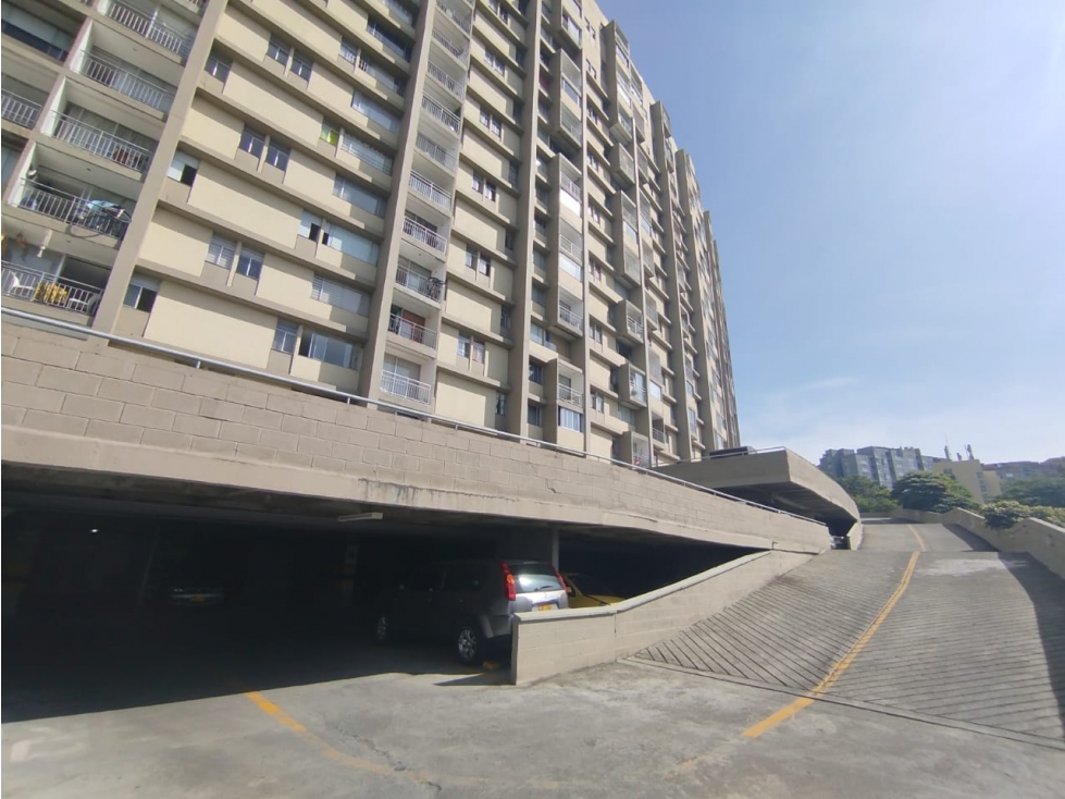VENTA DE APARTAMENTO EN CALASANIA, MEDELLIN. PISO 14 — foto 3