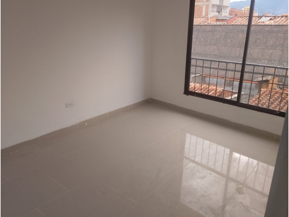 EN VENTA APARTAMENTO EN BOSTON, MEDELLIN PISO 4 — foto 5