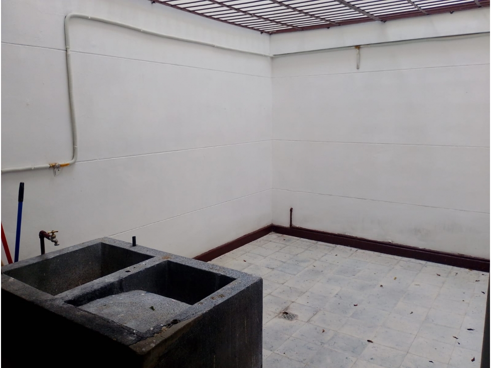 EN VENTA CASA EN BOSTON MEDELLIN.,PISO 1 — foto 5