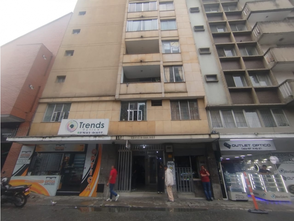 APARTAMENTO EN VENTA CENTRO, MEDELLÍN PISO 10
