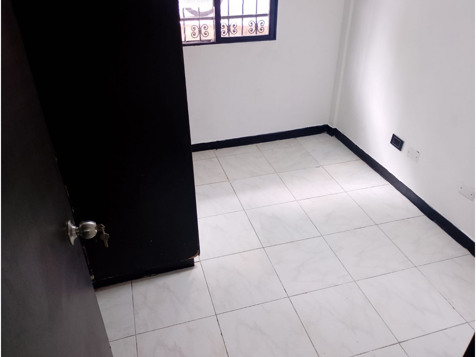 APARTAMENTO EN VENTA EN BOSTON MEDELLIN ´PISO 1 — foto 3