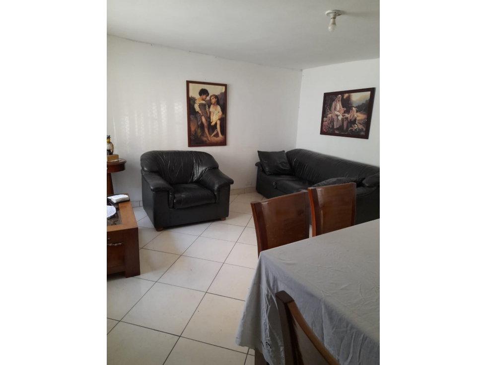 CASA UNIFAMILIAR EN VENTA BARRIO LA PALMA , MEDELLIN. DOS NIVELES — foto 2