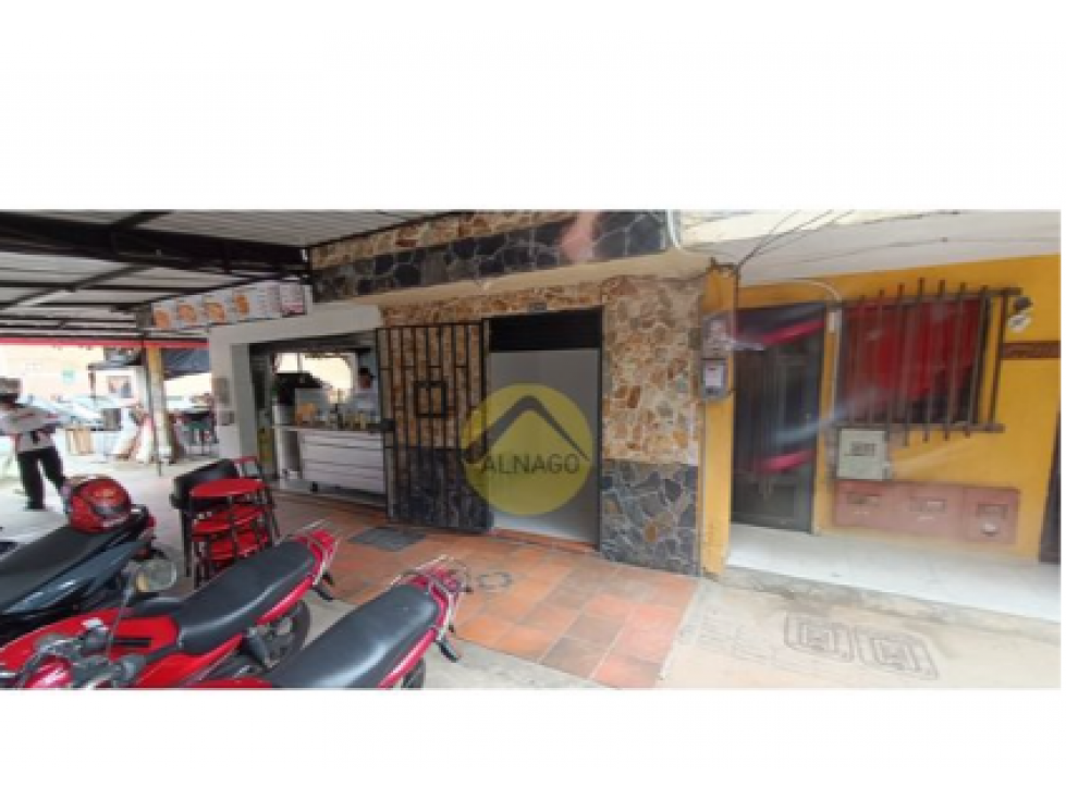 LOCAL EN VENTA 1° PISO BELLO
