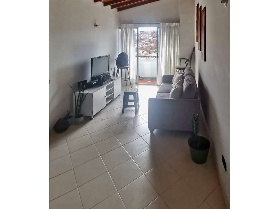 APARTAMENTO EN VENTA EN BUENOS AIRES, MEDELLIN. PISO 5 — foto 4