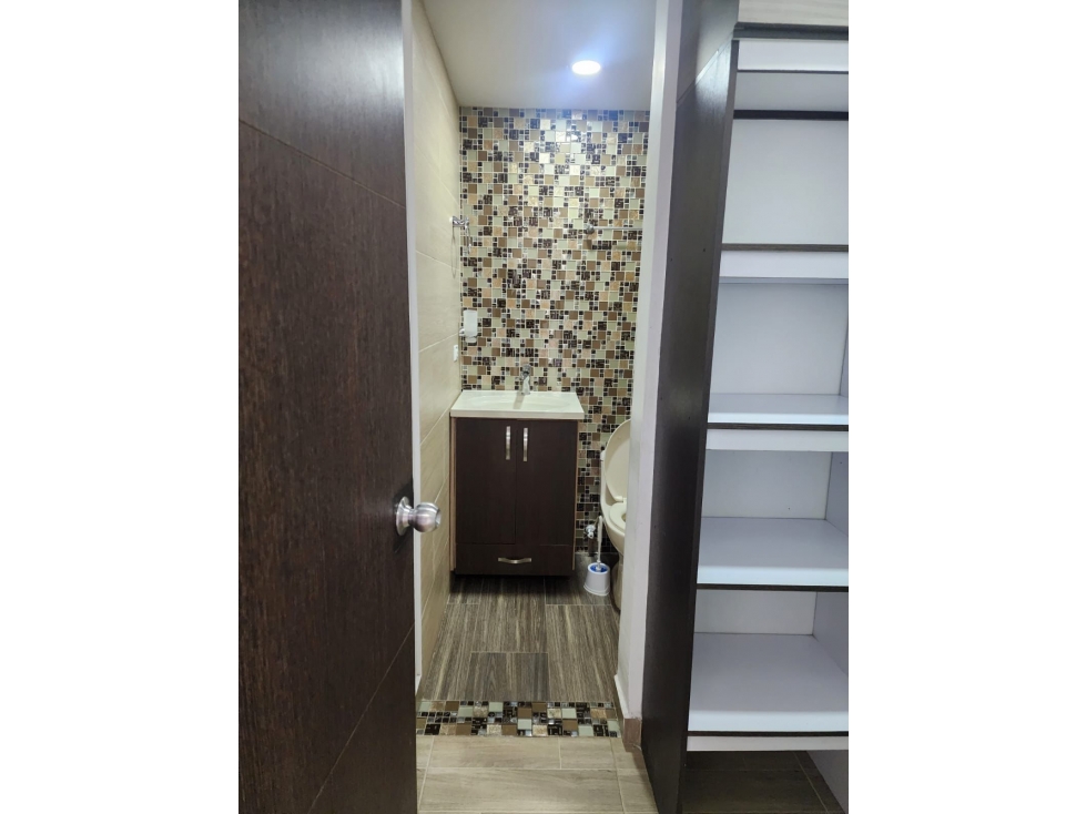 EN VENTA APARTAMENTO EN SABANETA, ANTIOQUIA PISO 1 — foto 5