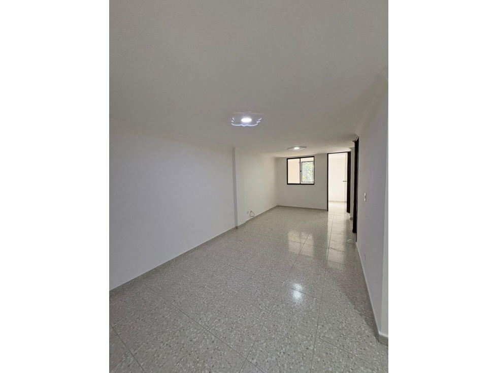 APARTAMENTO EN VENTA EN VILLA HERMOSA, MEDELLIN PISO 4 — foto 2