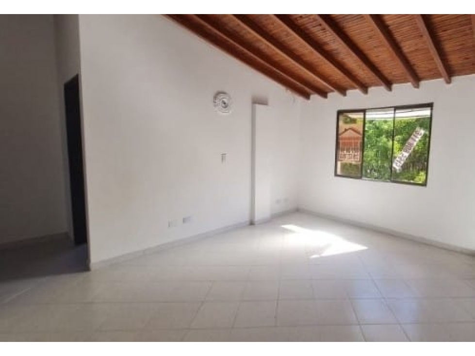 EN VENTA APARTAMENTO EN VILLA HERMOSA, MEDELLIN PISO 4 — foto 4