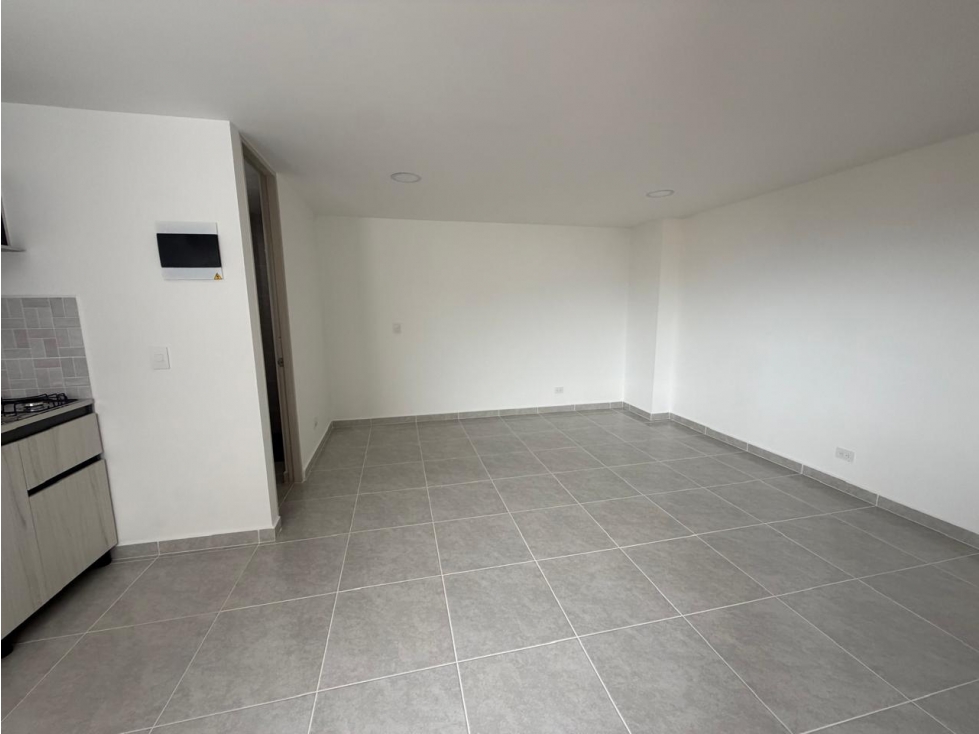 EN VENTA APARTAESTUDIO EN BUENOS AIRES, MEDELLIN PISO 3 — foto 3