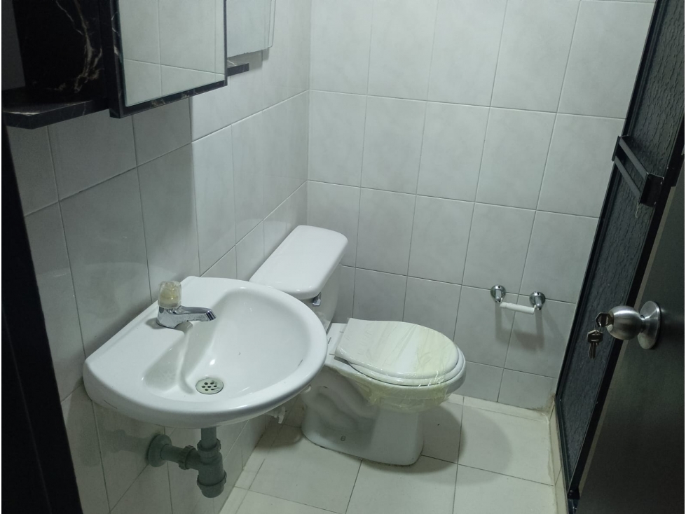 APARTAMENTO EN VENTA EN BOSTON MEDELLIN ´PISO 1 — foto 5