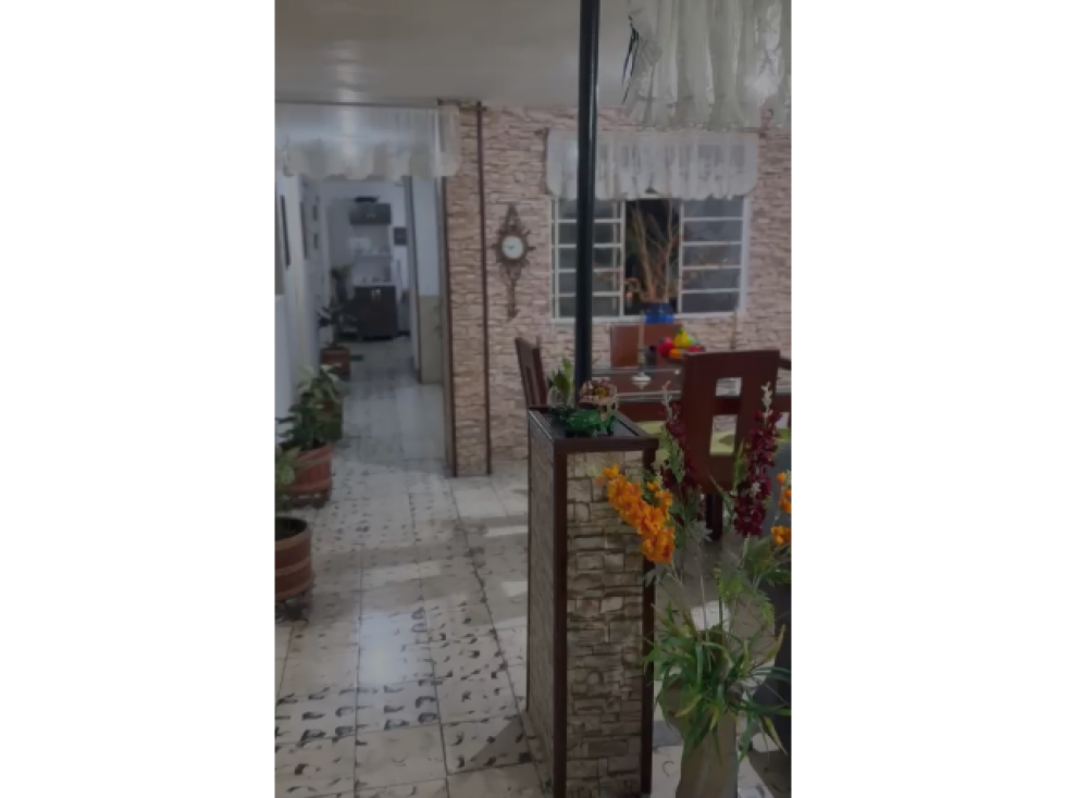 EN VENTA CASA EN LA MILAGROSA, MEDELLIN PISO 1 — foto 3