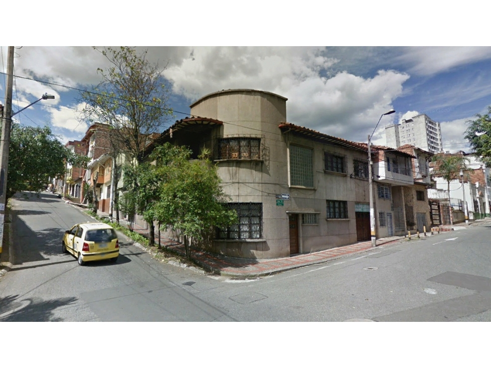 VENTA DE CASA EN LOS ANGELES, MEDELLIN.
