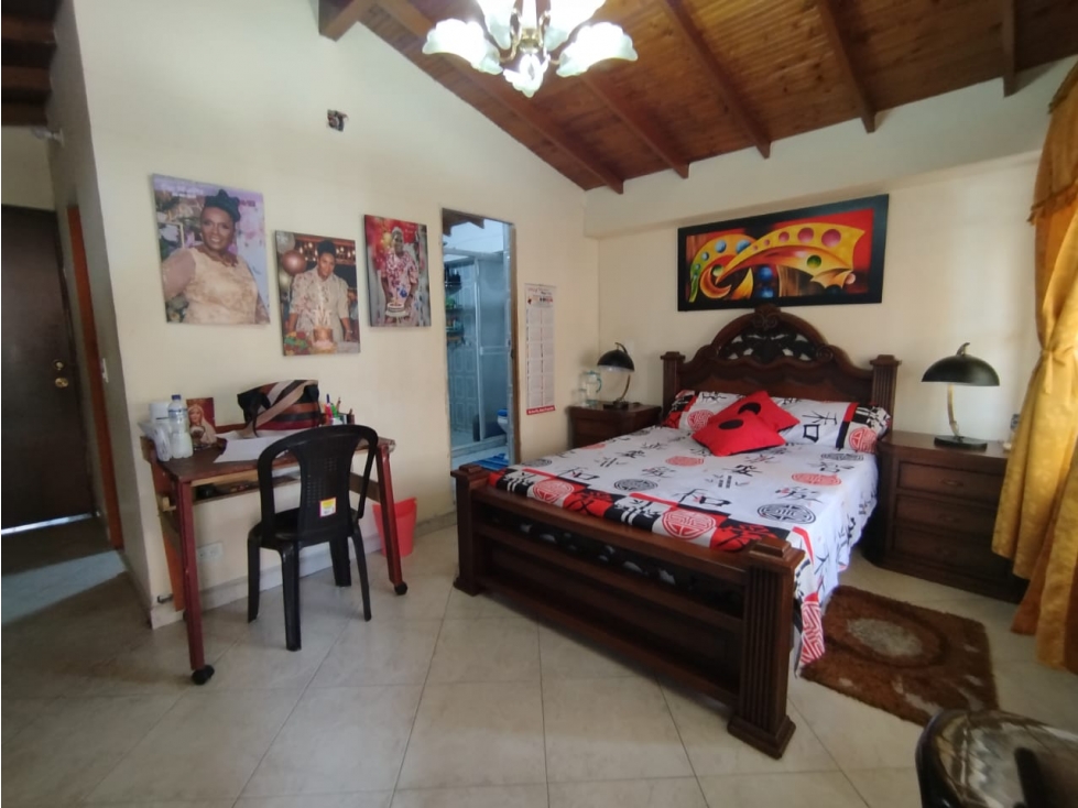 CASA EN VENTA EN BUENOS AIRES, MEDELLIN. 4 NIVELES — foto 3