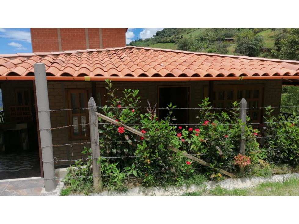 SE VENDE FINCA EN GIRARDOTA, ANTIOQUIA