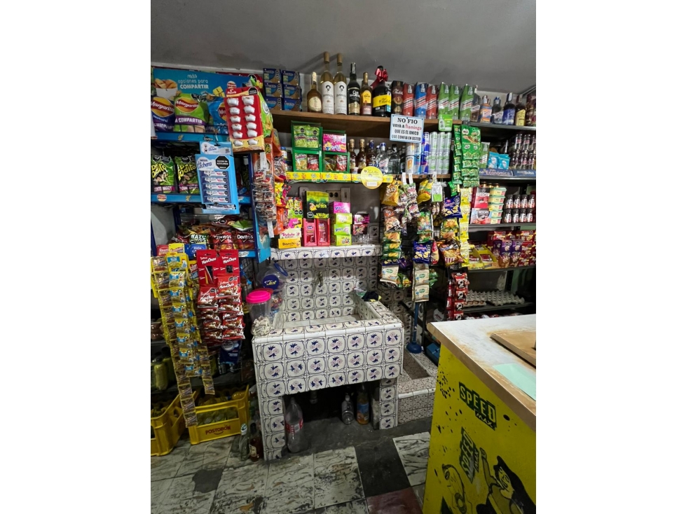 BAJO DE PRECIO! LOCAL EN VENTA MANRIQUE SAN BLAS , MEDELLIN — foto 4