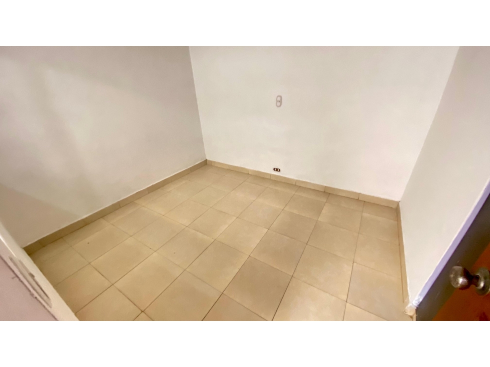 APARTAMENTO EN VENTA EN BARRIO LAS PALMAS,MEDELLIN PISO 2 — foto 3