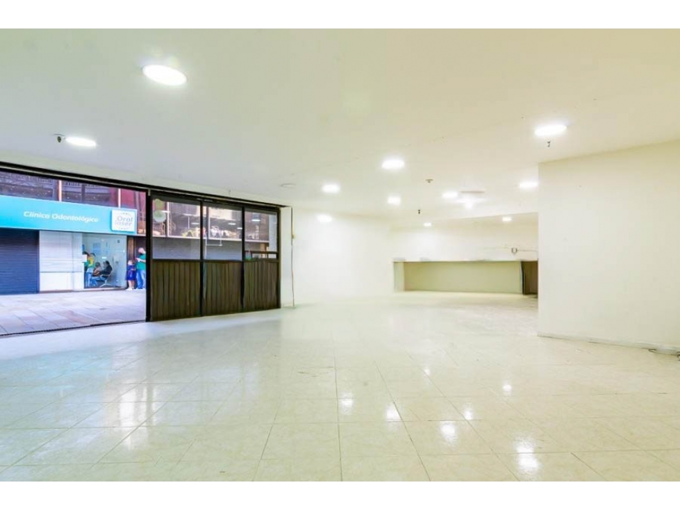OFICINA EN VENTA EN EL CENTRO DE MEDELLIN — foto 5