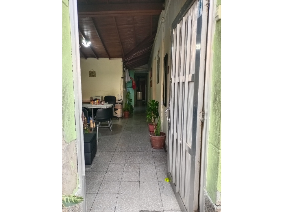 EN VENTA CASA LOTE EN LA MILAGROSA, MEDELLIN PISO 1 — foto 2