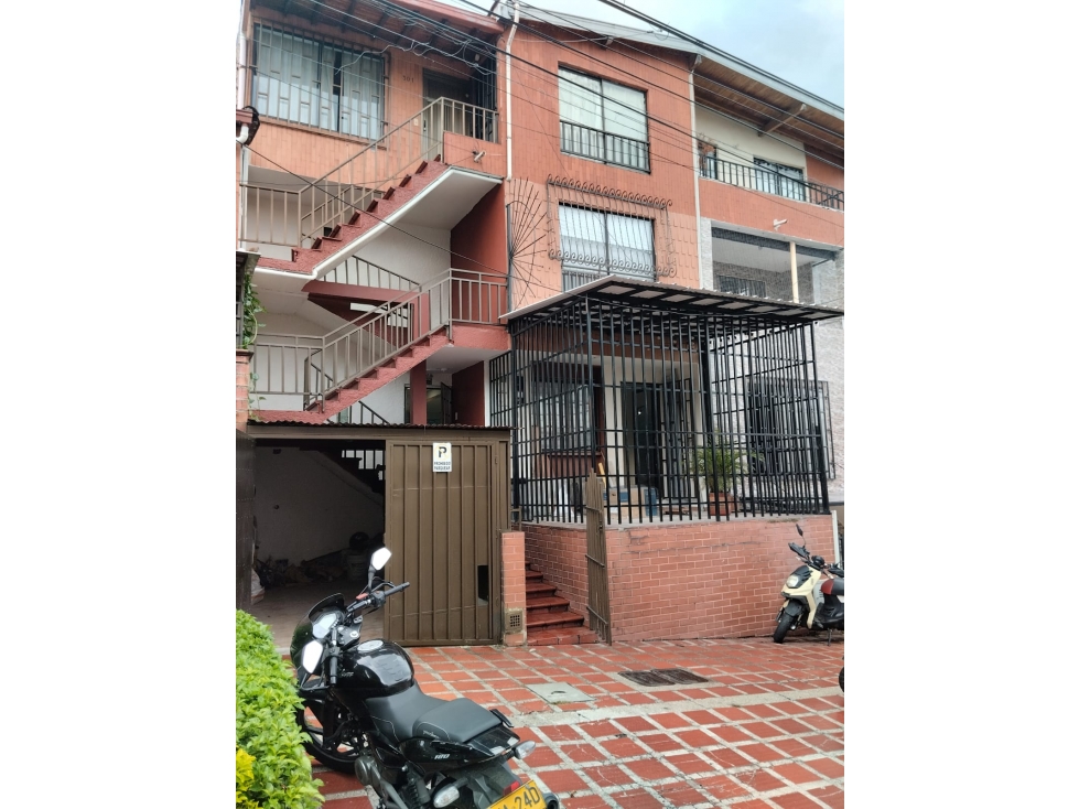 CASA EN VENTA DUPLEX EN SANTA MONICA, ANTIOQUIA PISO 1