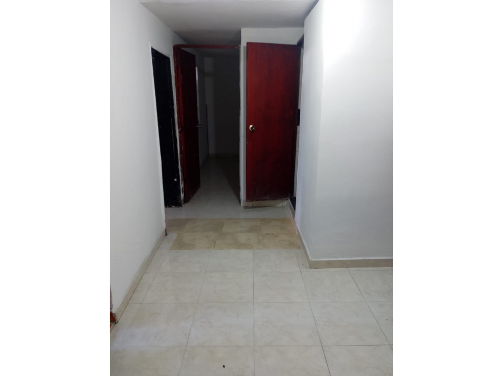 EN VENTA CASA EN LA MILAGROSA, MEDELLIN PISO 1 — foto 5