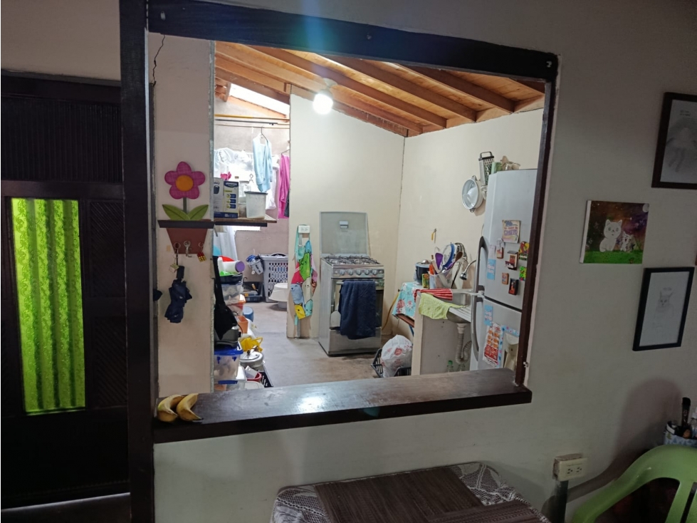 EN VENTA CASA UNIFAMILIAR EN BUENOS AIRES, MEDELLIN PISO 2 Y 3 — foto 6