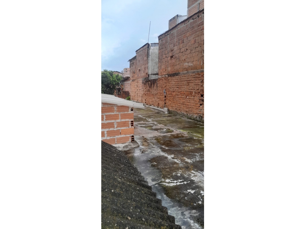 CASA LOTE EN VENTA EN BELLO ANTIOQUIA. — foto 5