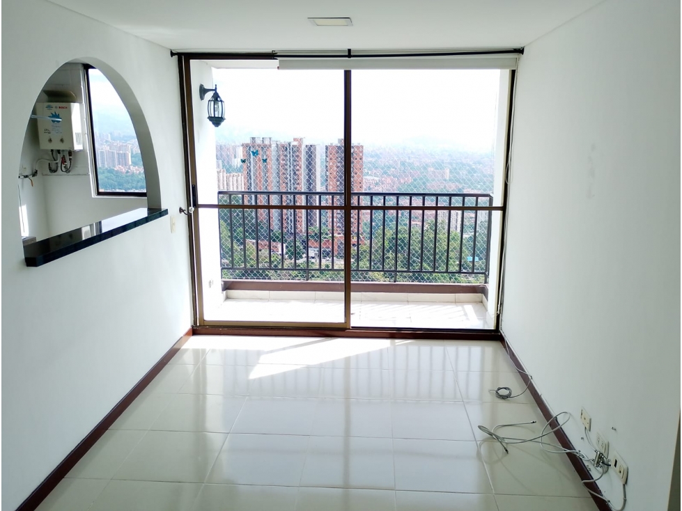 APARTAMENTO EN VENTA RODEO ALTO MEDELLIN PISO 26 — foto 2