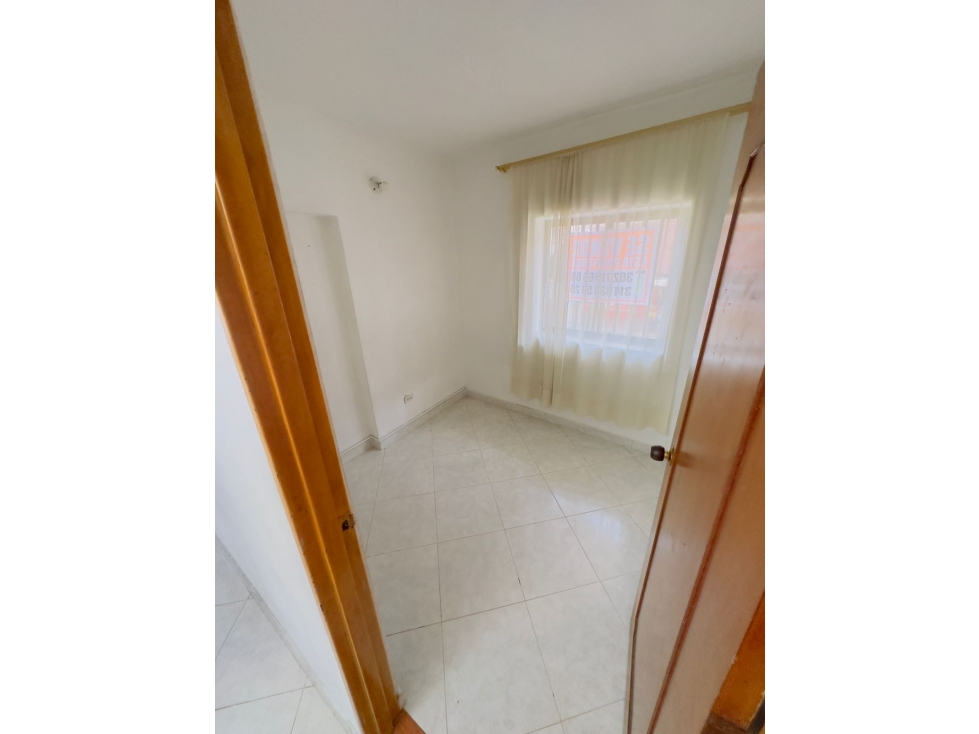 EN VENTA CASA EN CAMPO VALDES EN MEDELLIN PISO 1-2Y3 — foto 5