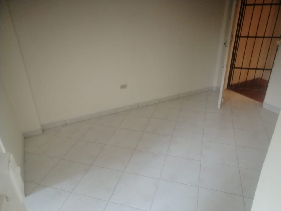 APARTAMENTO EN VENTA EN BARRIO LAS PALMAS,MEDELLIN PISO 2 — foto 4