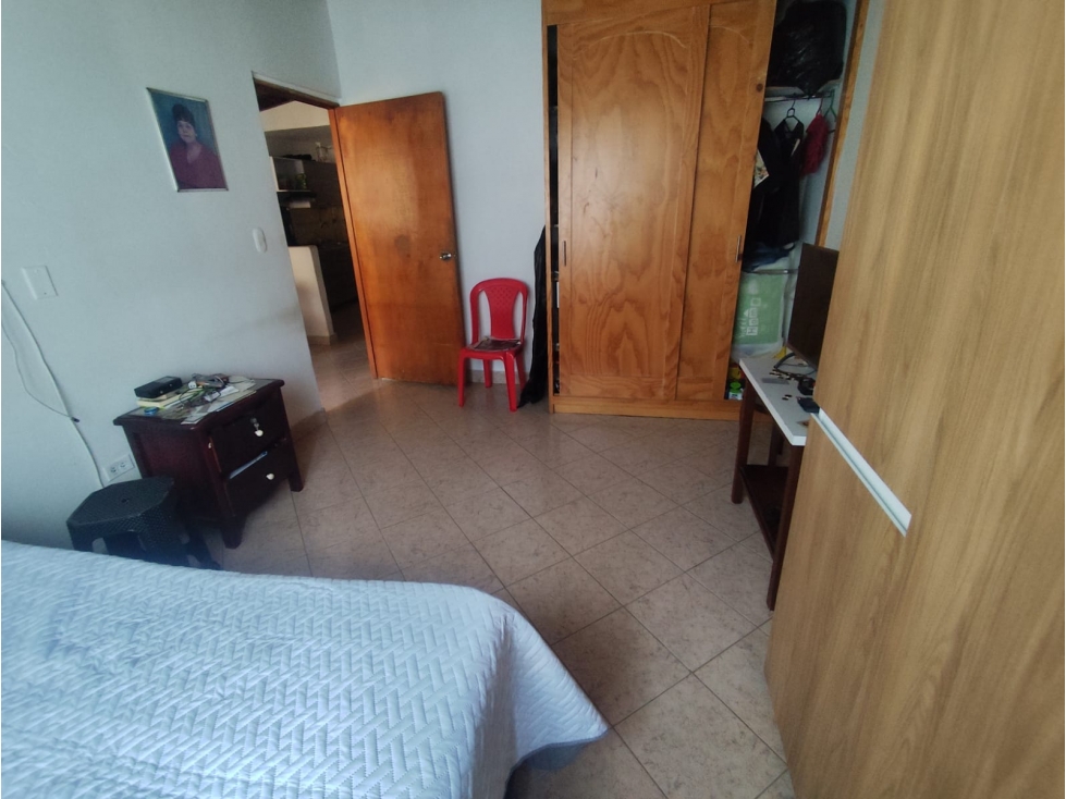 EN VENTA CASA EN BUENOS AIRES MIRAFLORES, MEDELLIN PISO 3 — foto 4